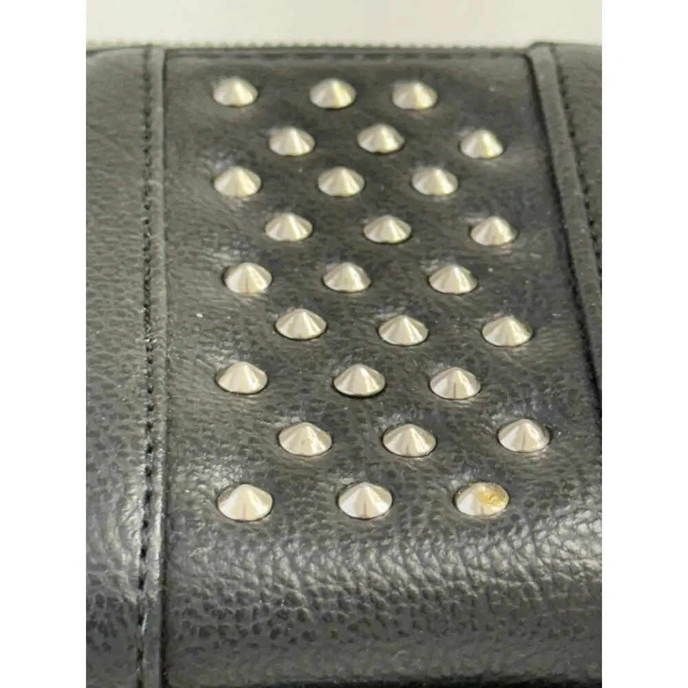 Women’s Black And Silver Steve Madden Wallet